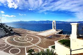 lungomare falcomata' reggio calabria